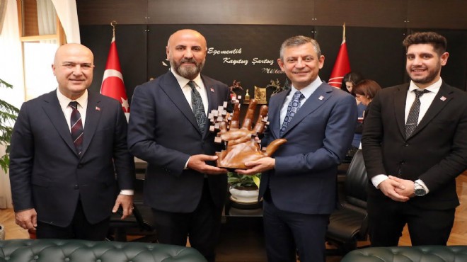 CHP Karabağlardan Özel ziyaret Ege de Sonsöz