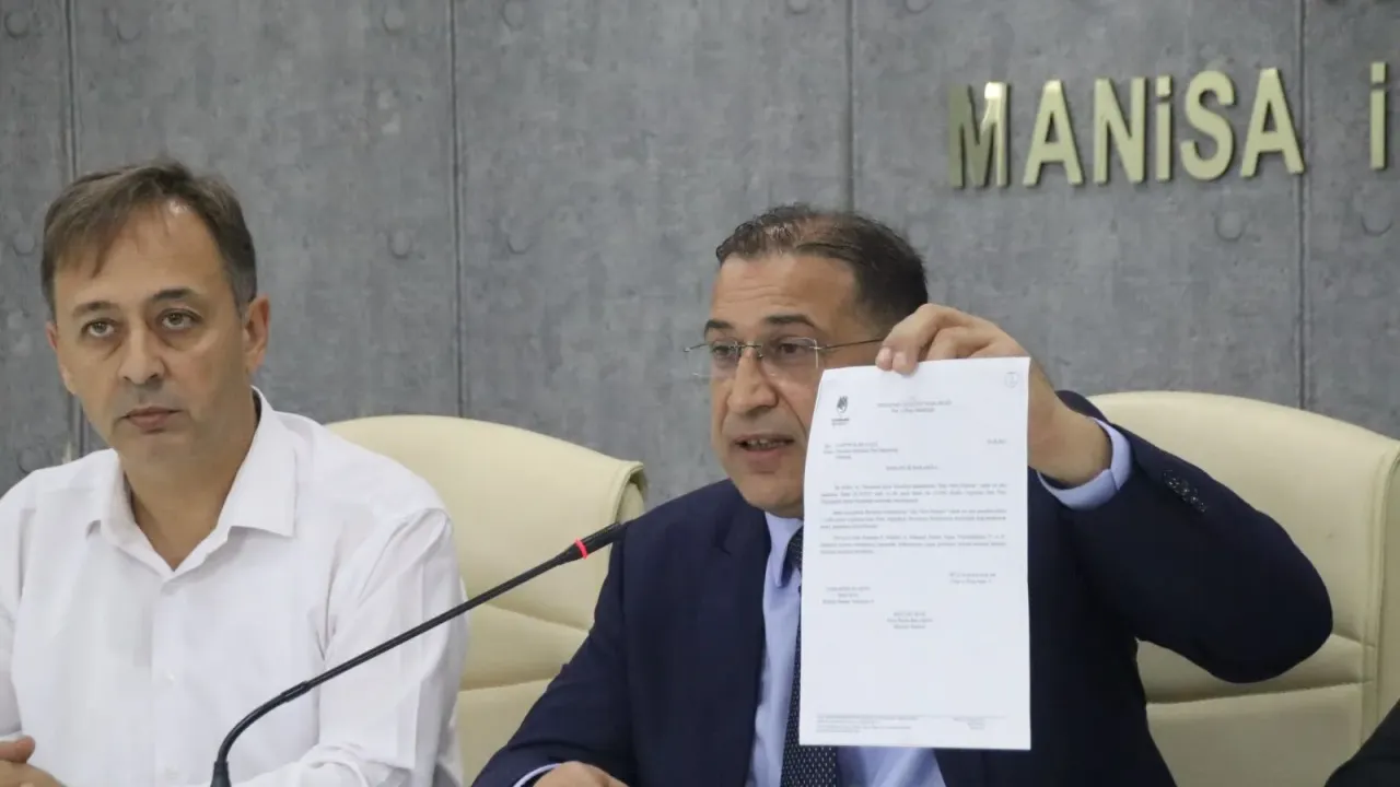 AK Parti İl Başkanı açıkladı: Manisa'da imar yolsuzluğu iddiası!