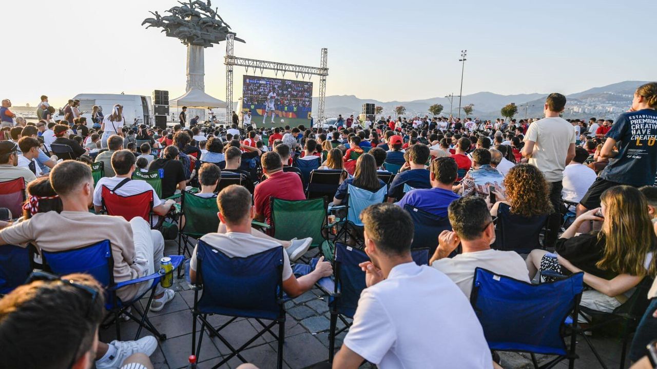 İzmir'de Sınav Sessizliği: Maç Yayını İptal Edildi!
