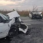 İki otomobilin çarpıştı: 2 kişi yaralandı!