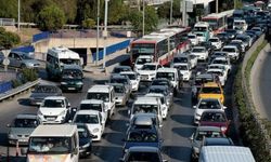 Büyükşehir'den Balçova ve Karşıyaka trafiği için açıklama: Sorumlusu Karayolları!