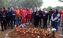 Galatasaray'dan Yiğit Kurt'un mezarına ziyaret