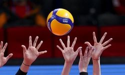 Voleybolda gözler İzmir derbisinde!