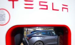 Tesla, binlerce aracını geri çağırdı