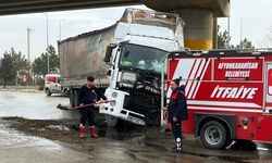 Afyonkarahisar'da trafik kazaları: 6 kişi yaralandı