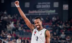 Karşıyaka'da artçı şok... McCollum Fenerbahçe'de!