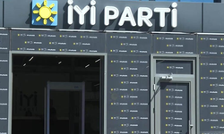 İYİ Parti'de bir günde üç istifa!