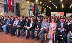 Büyükşehir'den gençler için hamle: İzmir Seninle!