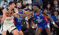 Anadolu Efes evinde Panathinaikos'u durduramadı!