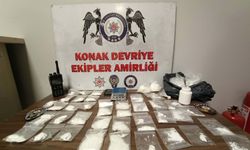 İzmir'de zehir tacirleri tutuklandı!