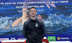 Yüzücü Umut, Türkiye şampiyonu oldu