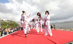 Bayraklı’da gençler Gençlik ve Spor Festivali’nde buluştu