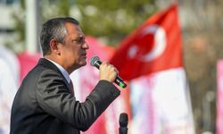 Özel'den İzmir'e davet... Randevu saati 19:19!