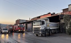 Geri dönüşüm tesisinde yangın çıkmıştı: Söndürüldü!
