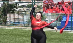 Down sendromlu milli sporcu Selin'den çağrı: Engelleri aşın!