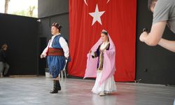 Bornova’da farkındalık ayakta alkışlandı