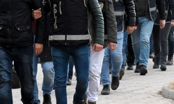 İzmir'de FETÖ baskını!