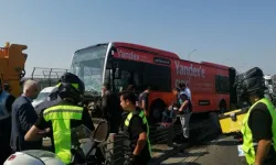 İstanbul'da metrobüs kazası: Trafik durma noktasına geldi