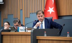 Başkan Tugay'dan AK Partili Kişili'ye: Susun, konuşmanızı istemiyorum!
