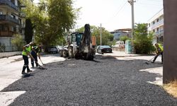 24 mahallede çalışmalar başladı... Bayraklı'da asfaltlama seferberliği