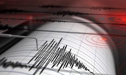 Endonezya'da 6,7 büyüklüğünde deprem!