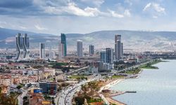 İzmir'in 2025 Nüfusü: İlçe İlçe Beklentiler ve Güncel Veriler