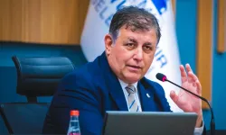 Başkan Tugay’dan İZBETON operasyonu yorumu: Düzenlemeye gitmeseydik ben de cezaevindeydim!
