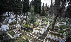 Büyükşehir'den dikkat çeken takas: Her bağışçıya 6 mezar!