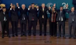 Erdoğan rozetlerini taktı: İşte AK Parti'ye katılan yeni isimler