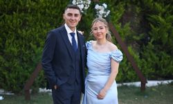 Ergen ailesinin mutlu günü