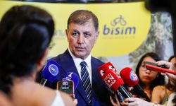 Başkan Tugay’dan CHP'li vekillere sitem: Naifler ve sessizler!