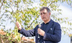 Başkan Tugay, Zeytin Festivali'nde konuştu: Her sıkıntınızda yanınızda olacağım