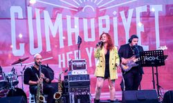 Bayram coşkusu İzmir'de erken başladı