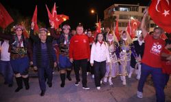 Güzelbahçe’de 102. yıl coşkusu