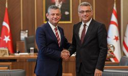 Özel, KKTC Cumhurbaşkanı  Erhürman'la bir araya geldi