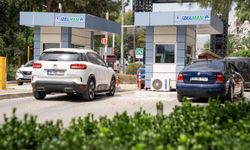 Otoparkın 200 TL olmasına AK Parti’den tepki: "İzmirliye yapılan en büyük kötülük"