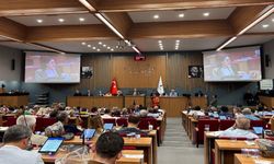 Tugay’ın çalışma sistemi meclis gündeminde: AK Parti’den soru önergesi