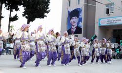 Şakran’da 6. Geleneksel Zeytin Kırma Şenliği düzenlendi