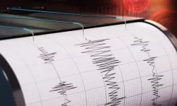 Ege'de şiddetli deprem!