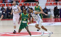 Aliağa Petkimspor, Petrolina AEK'ya fark attı