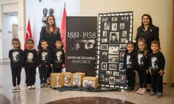 Bornova’da minik yüreklerden Atatürk’e duygusal anma