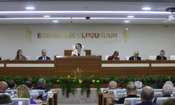 Başkan Kınay muhtarlarla buluştu: Tüm mahallelerimiz bizim için çok değerli