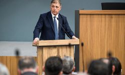 Tugay’dan ilçe belediye başkanlarıyla çöp zirvesi: Neler konuşuldu?