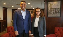 Yıldız’dan Başkan Ünsal’a ziyaret... Karşıyaka’ya “komşu” desteği!