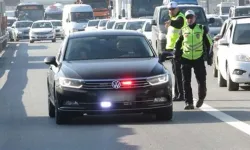 Trafikte yeni dönem: Çakar kullananlara kötü haber!