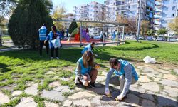 İzmirli gönüllülerden temizlik seferberliği