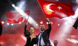 Aralarında aşk iddiası çıkmıştı: Sevcan Orhan, Bucalı oldu!