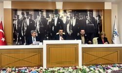 Belediye Meclisi'nde gündem çöp: "Çiğli'nin ayağa kalkma zamanı geldi"