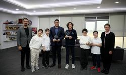 Fibonacci Robot Olimpiyatlarında Aliağa’dan 3 dünya birincisi