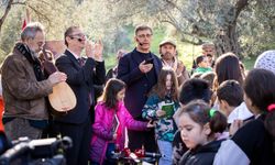 Başkan Tugay’dan yaşam savaşı veren Durbay’a şiirli destek